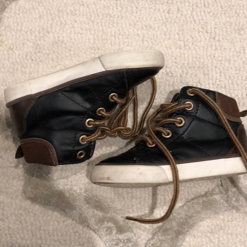 Gap black and brown leather high top toddler 6